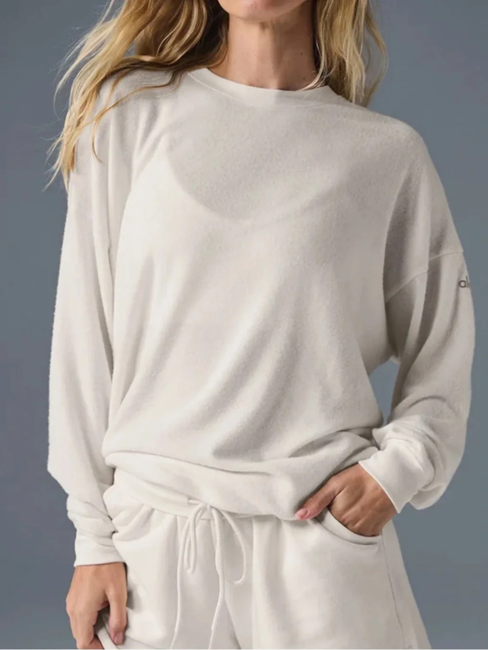 Alo Yoga Soho Pullover Ivory Crew Athleisure Oversized Moisture Wicking Gym-S